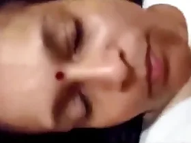 An aunt was fucked in her open cunt and cum on her face