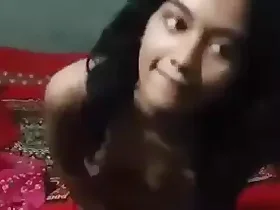Desi beauty enjoys hotel romp with lover